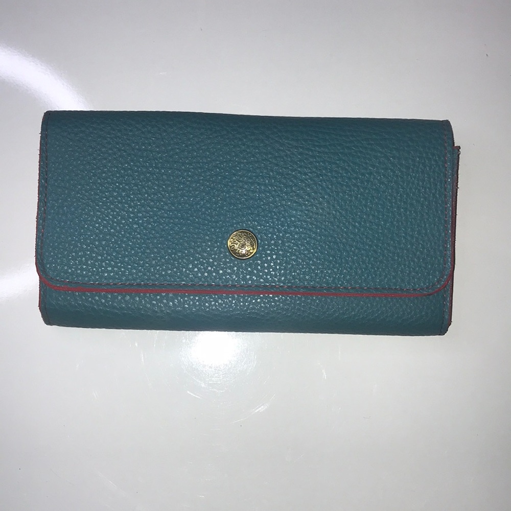 Safe Keeper Wallet Teal & Red New without Tags Lots of Storage